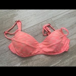 👙👙 Pink Rip Curl Bikini Top
